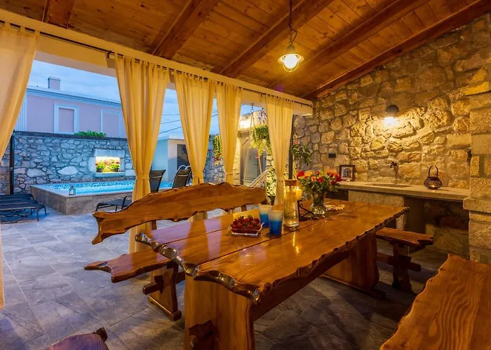 Family Friendly House With A Swimming Pool Grizane, Crikvenica - 19783 * Grižane