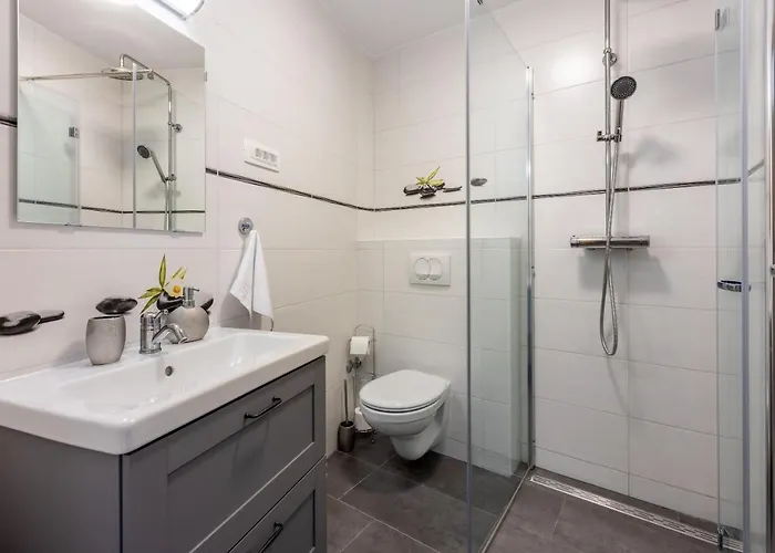 Family Friendly House With A Swimming Pool Grizane, Crikvenica - 19783 Feriehus *